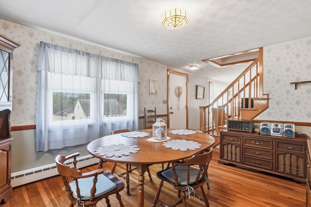 12 Cannon Rock Road Lynn, MA 01904 - Photo 9 of 42