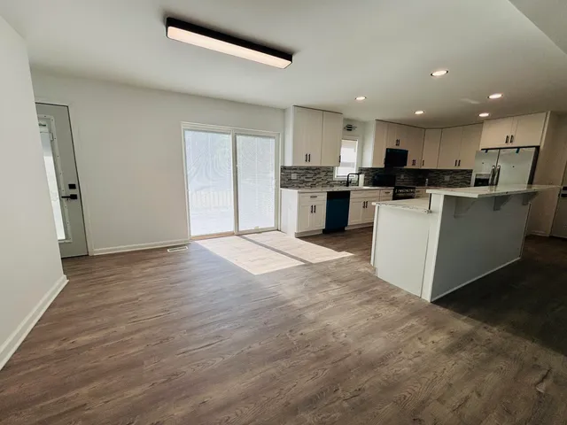 $375,000 | 2075 East 200 South, Knox, IN 46534