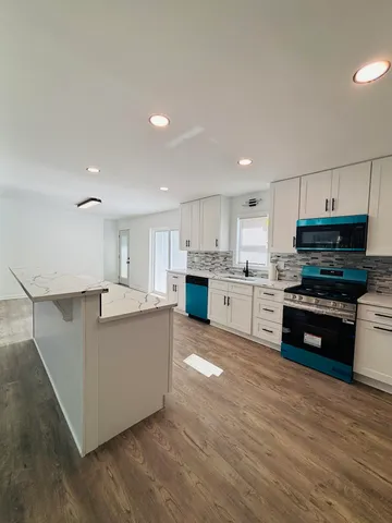 $375,000 | 2075 East 200 South, Knox, IN 46534