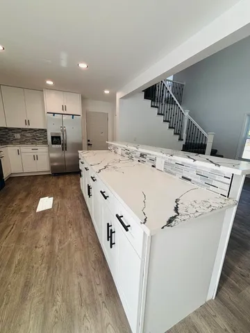 $375,000 | 2075 East 200 South, Knox, IN 46534