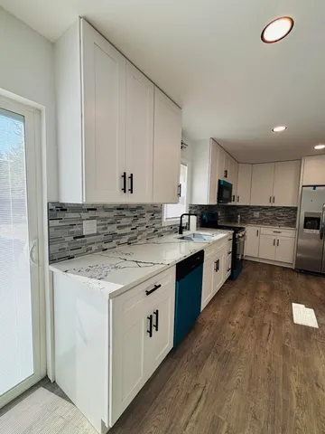 $375,000 | 2075 East 200 South, Knox, IN 46534