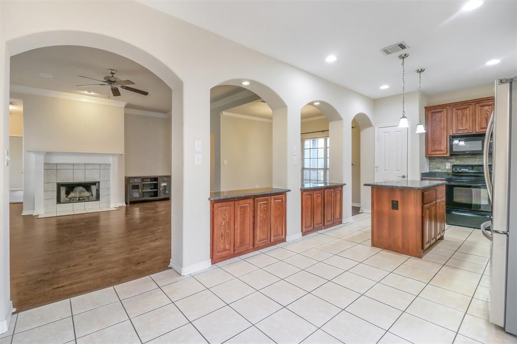 102 Whipperwill Way Red Oak, TX 75154 - Photo 10 of 39