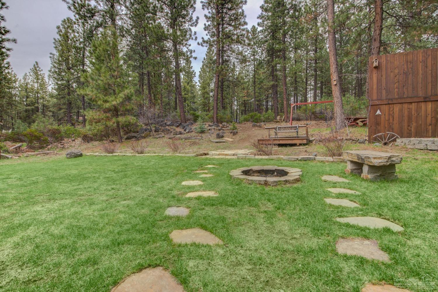 60070 Agate Road Bend, OR 97702 - Photo 17 of 23 Additional Photo