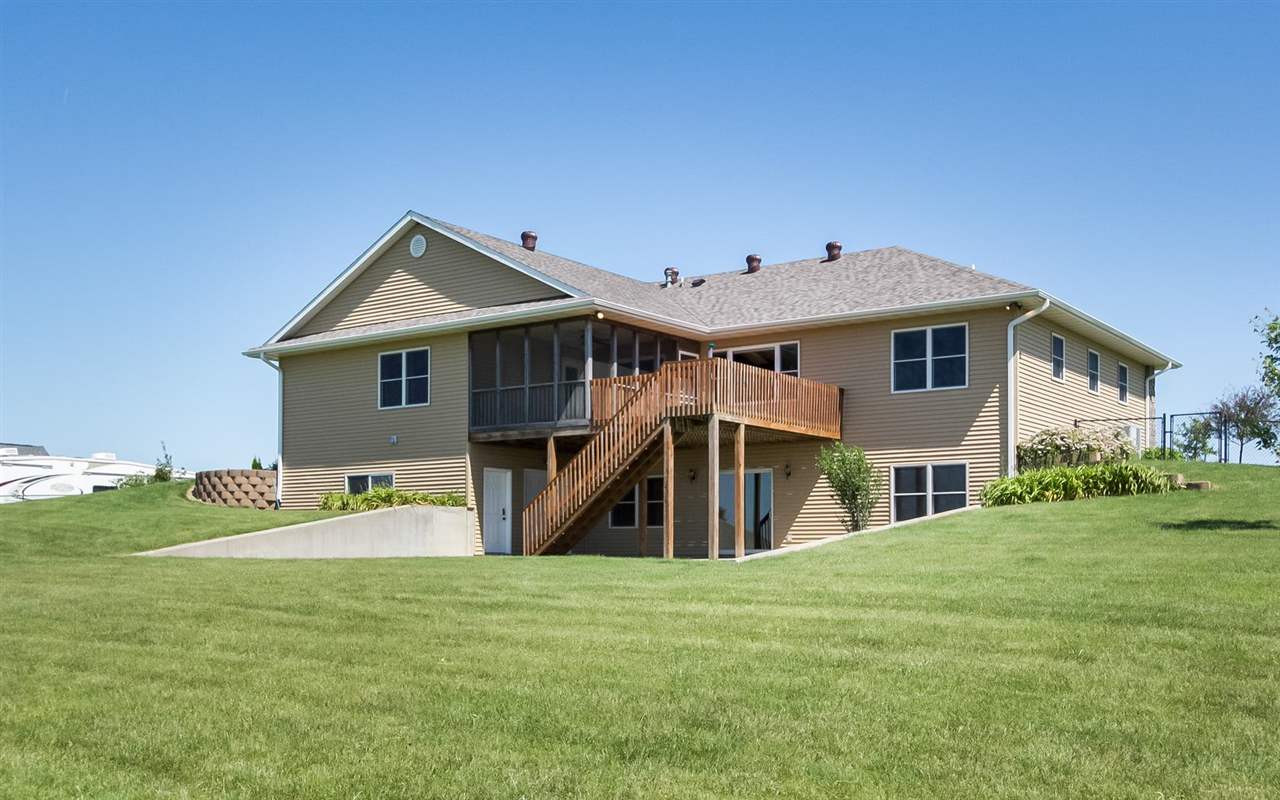 1084 Windmill View Court Riverside, IA 52327 - Photo 42 of 43 Gallery Image 42