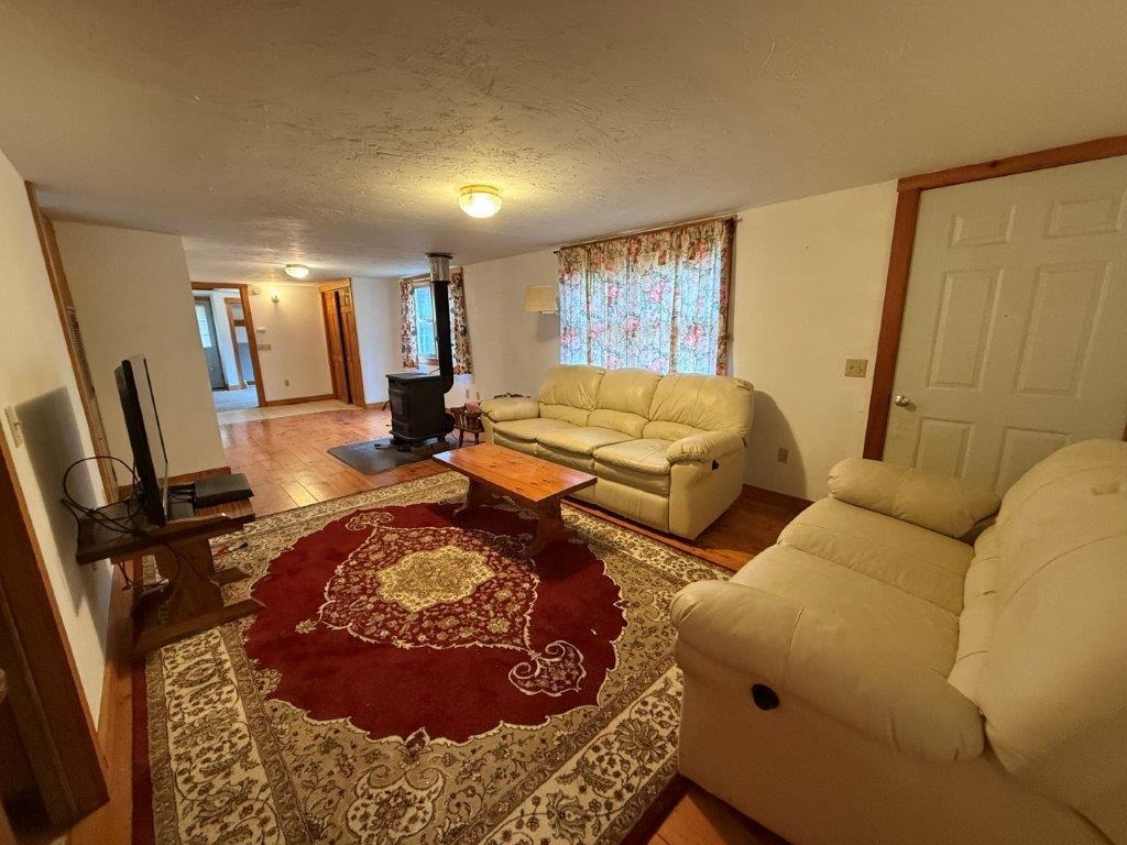 48 Spa Road Danbury, NH 03230 - Photo 10 of 38
