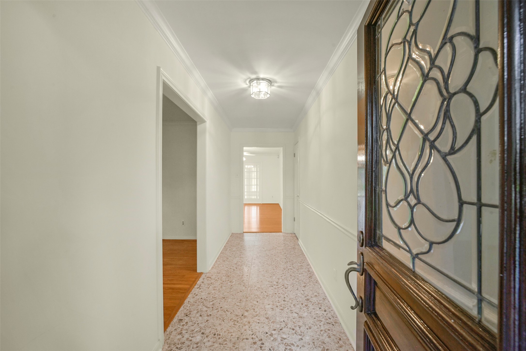 110 Ridgemont Drive Alvin, TX 77511 - Photo 5 of 43
