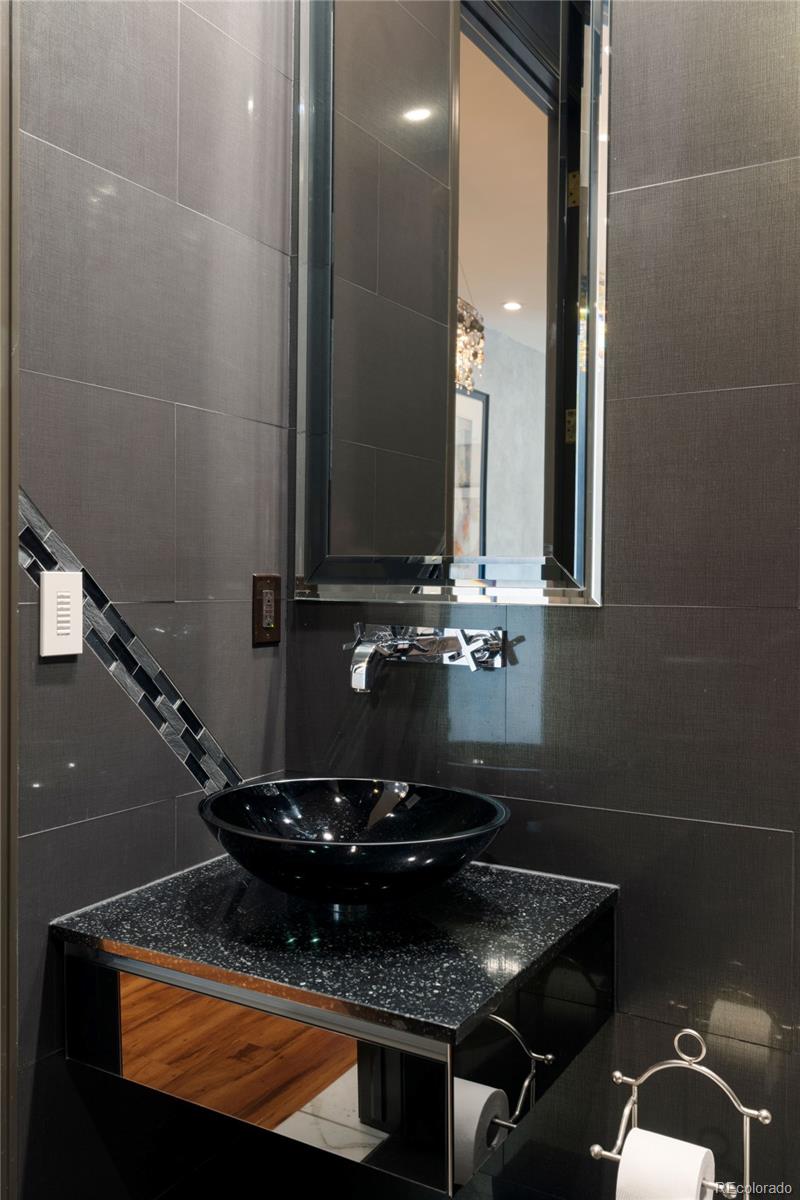 9 Sedgwick Drive Englewood, CO 80113 - Photo 27 of 49