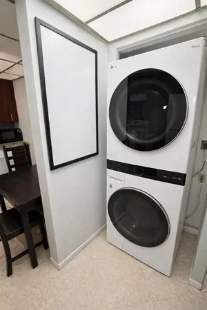 $2,100 | 737 Southeast 1st Way, Unit 302, Deerfield Beach, FL 33441