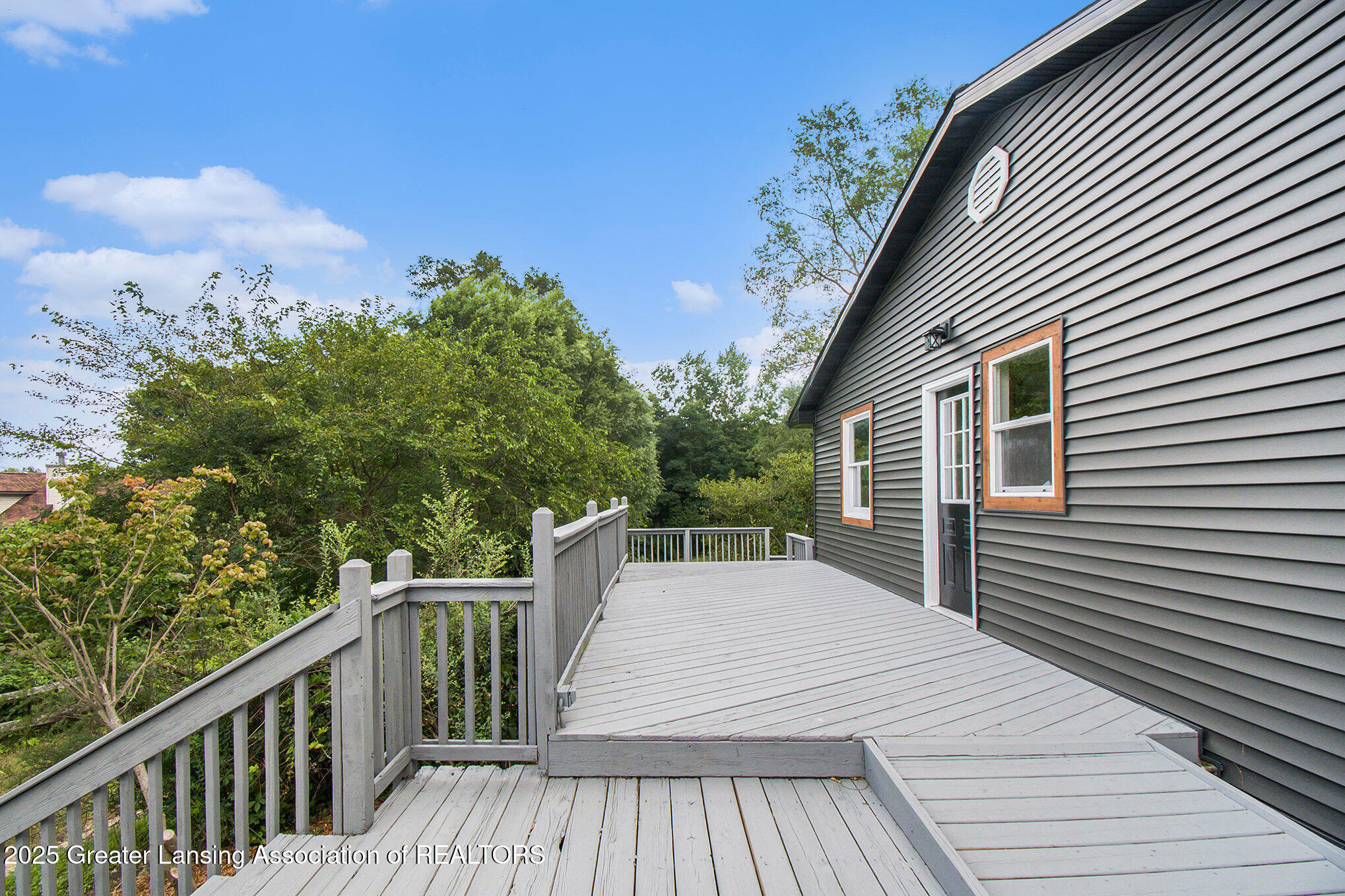 5405 Shepper Road Stockbridge, MI 49285 - Photo 17 of 25 Porch