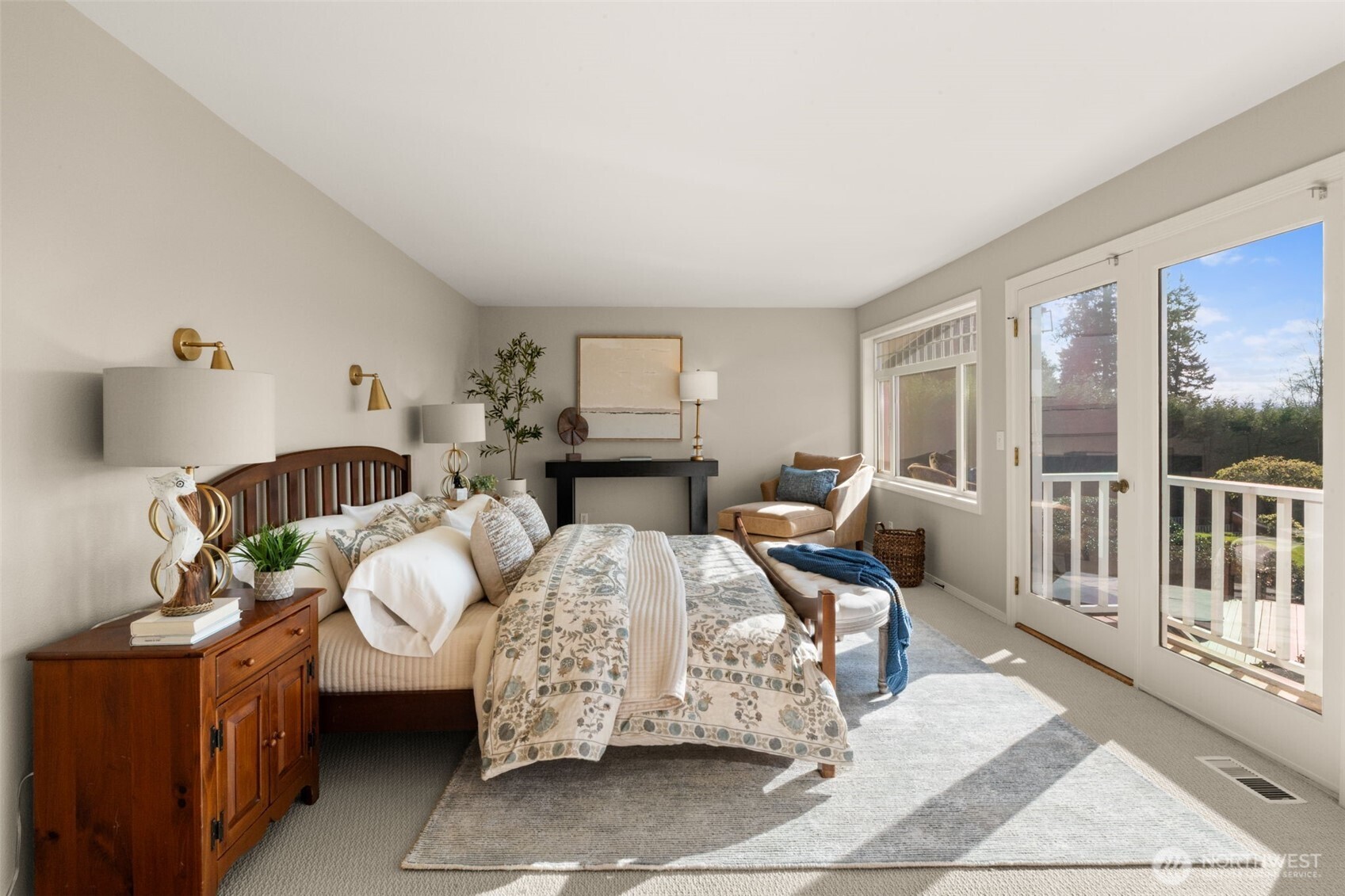 14735 Henderson Road Northeast Bainbridge Island, WA 98110 - Photo 19 of 35