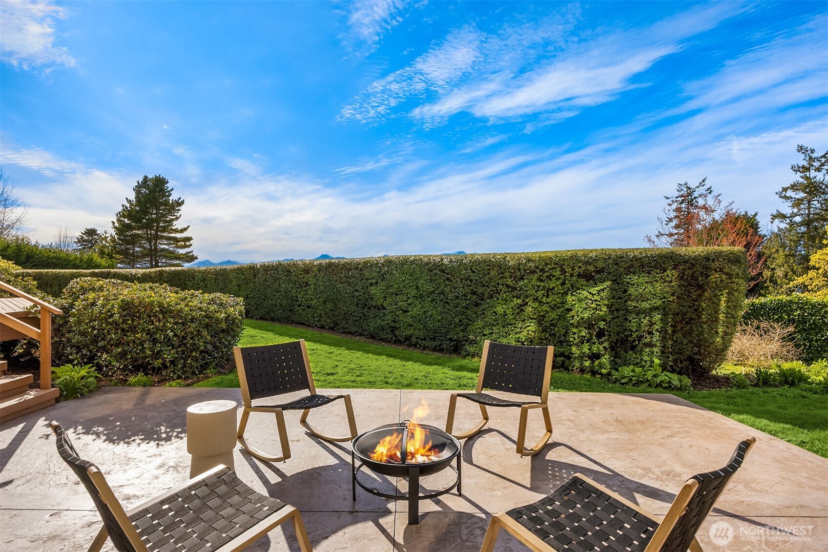 14735 Henderson Road Northeast Bainbridge Island, WA 98110 - Photo 31 of 35