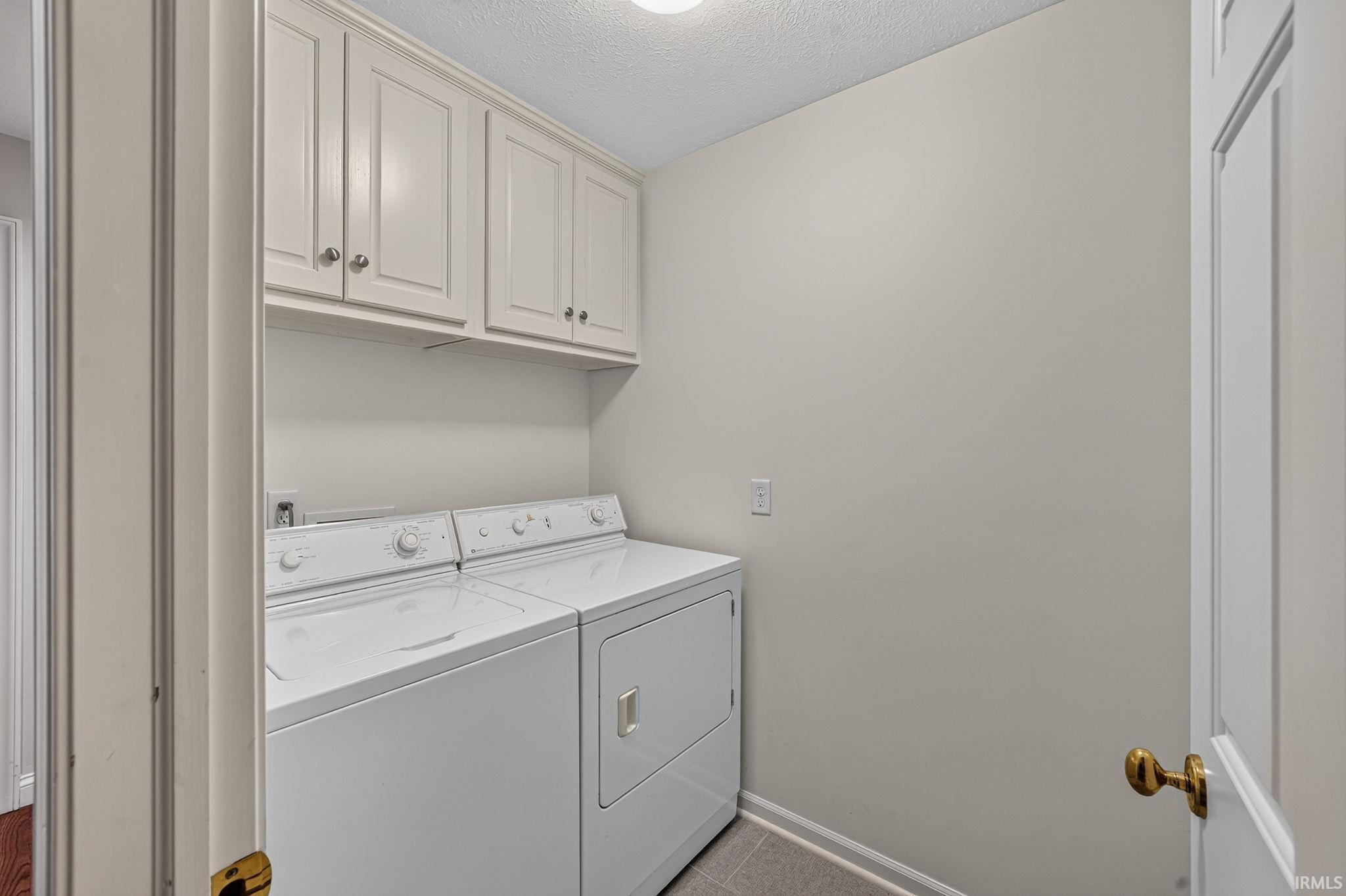 16329 Old Bayou Road Granger, IN 46530 - Photo 11 of 32