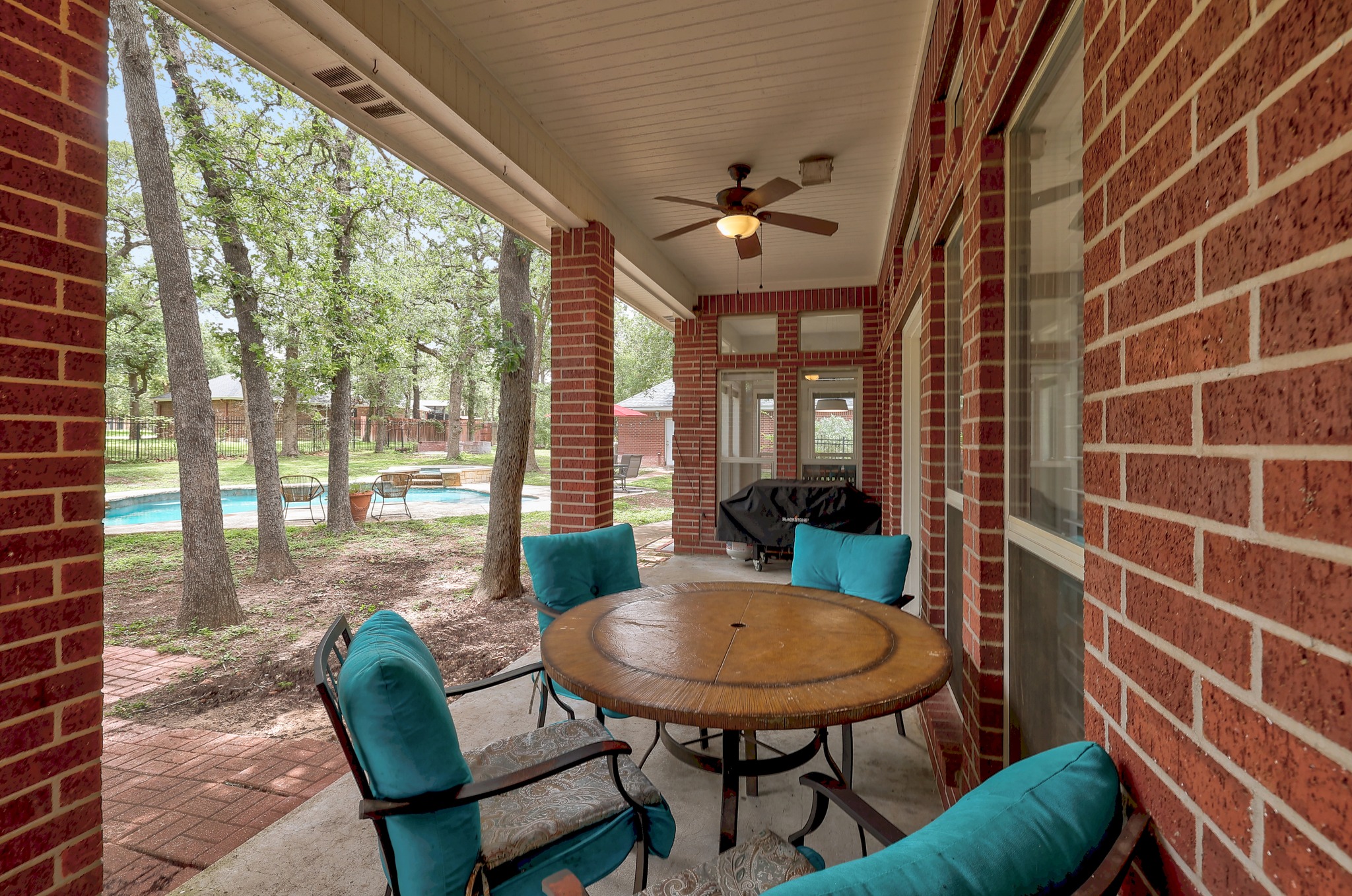 286 Arbors Circle Elgin, TX 78621 - Photo 35 of 40