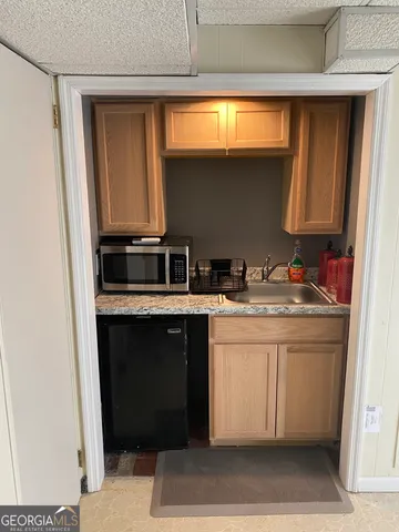 $329,000 | 825 South Forest Lake Drive, Macon, GA 31210