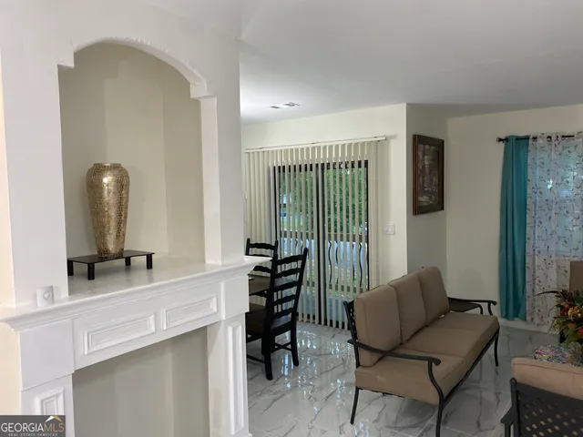 $329,000 | 825 South Forest Lake Drive, Macon, GA 31210