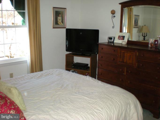 5 St Pats Circle Elkton, MD 21921 - Photo 4 of 27 Bedroom (Master)