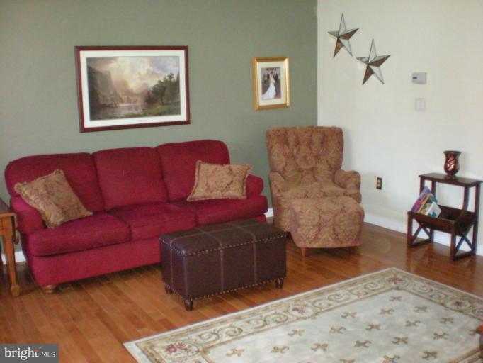 5 St Pats Circle Elkton, MD 21921 - Photo 5 of 27 Living Room