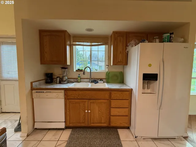 $625,000 | 205 Fair Oaks Road, Oakland, OR 97462