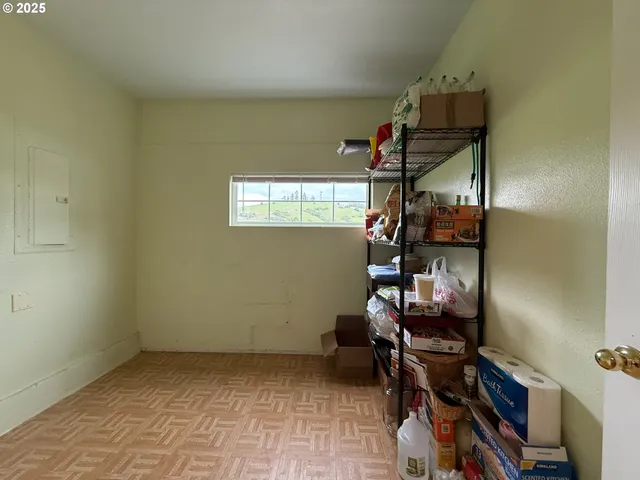 $625,000 | 205 Fair Oaks Road, Oakland, OR 97462