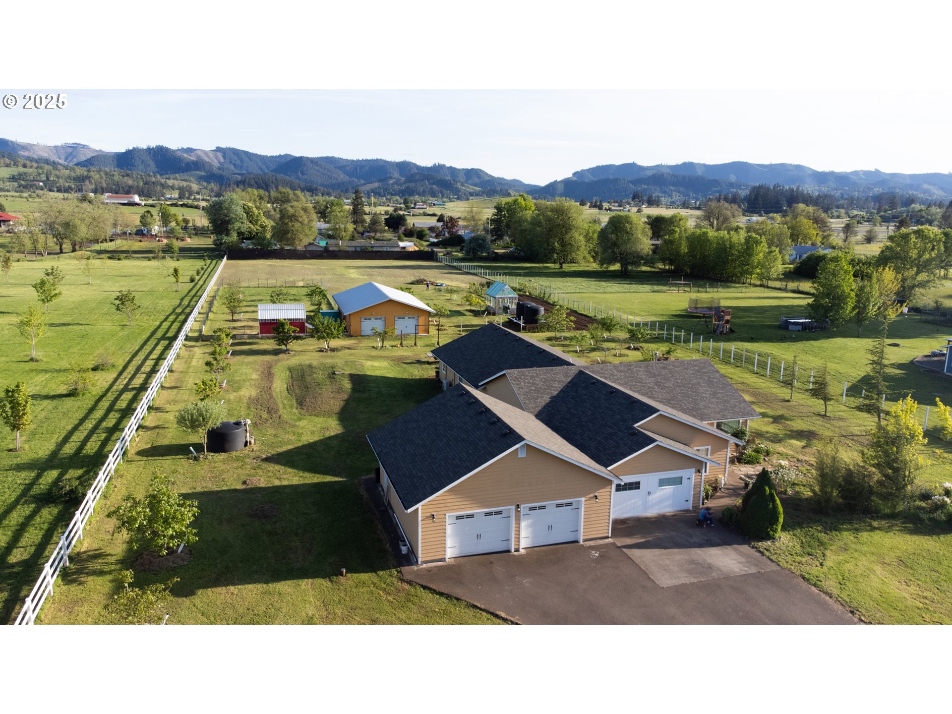 205 Fair Oaks Road Oakland, OR 97462 - Photo 38 of 42 Drone View/UAV