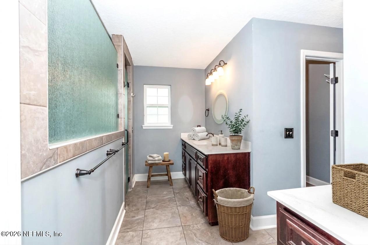 18100 Crews Road Glen St. Mary, FL 32040 - Photo 30 of 86 Master bathroom staged