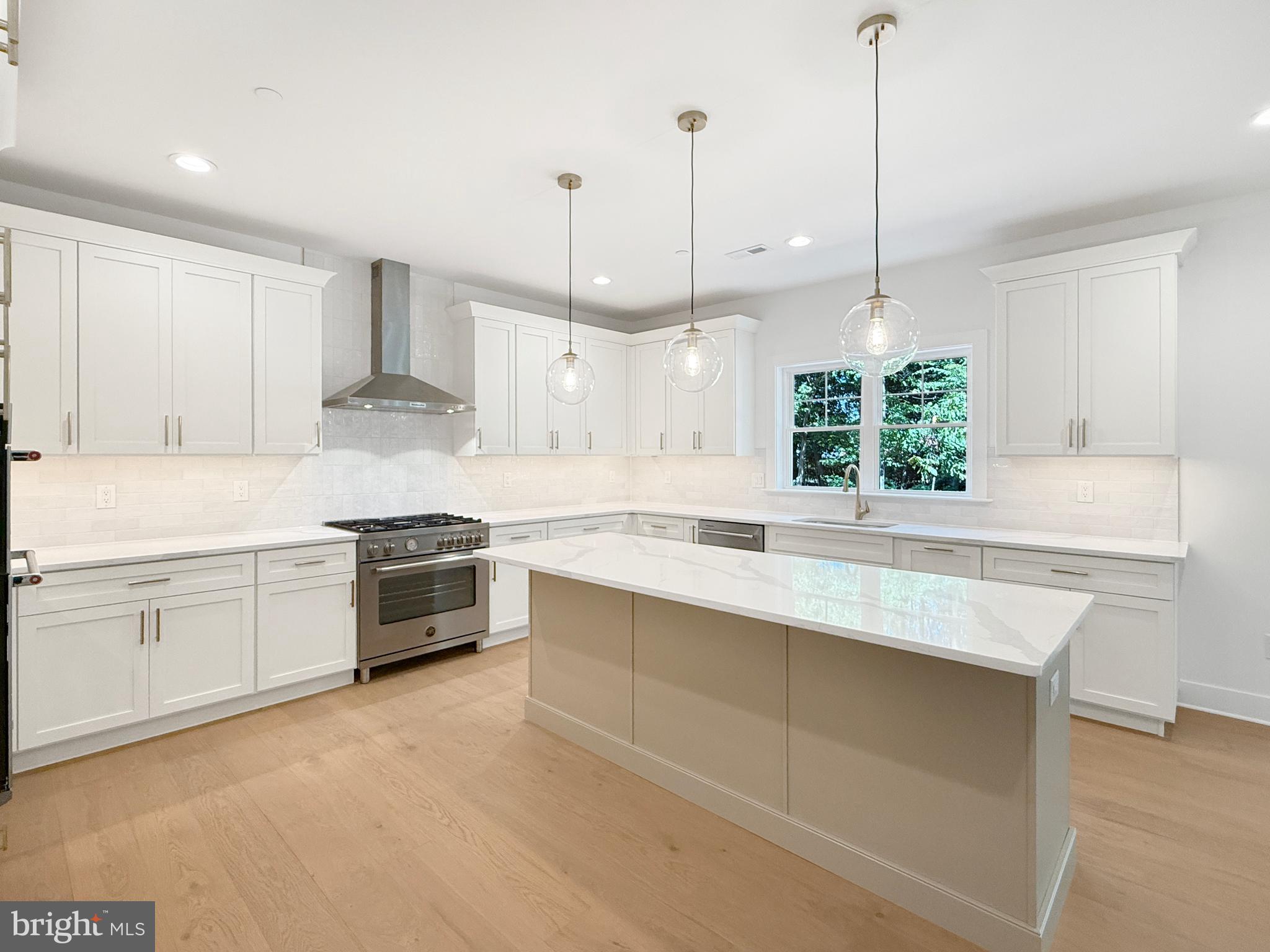 1823 North Line Street Lansdale, PA 19446 - Photo 12 of 44