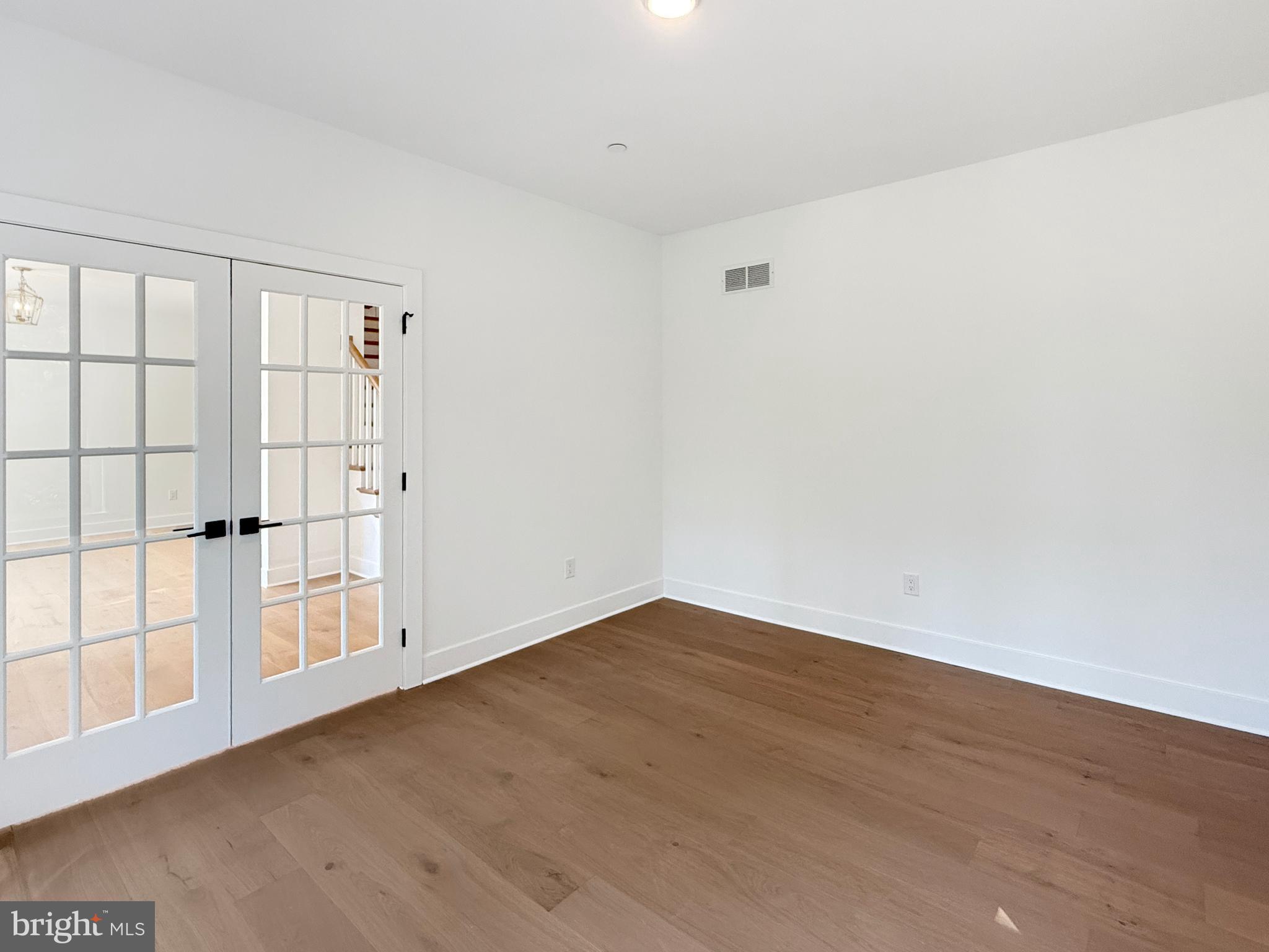 1823 North Line Street Lansdale, PA 19446 - Photo 25 of 44