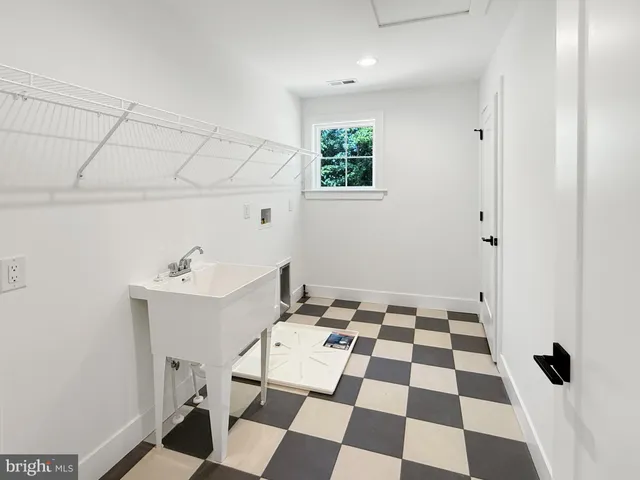 $1,149,000 | 1823 North Line Street, Lansdale, PA 19446