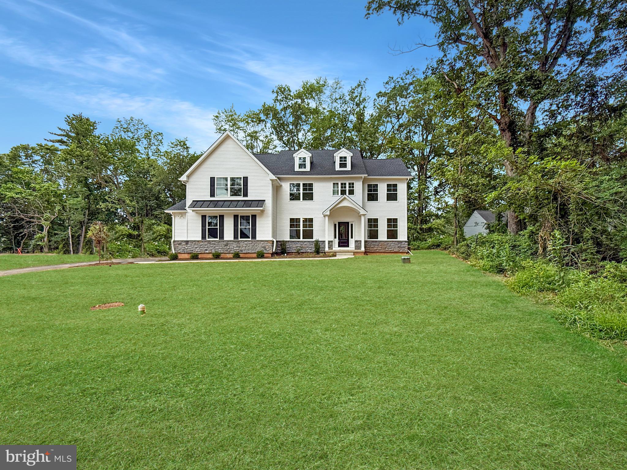 1823 North Line Street Lansdale, PA 19446 - Photo 4 of 44