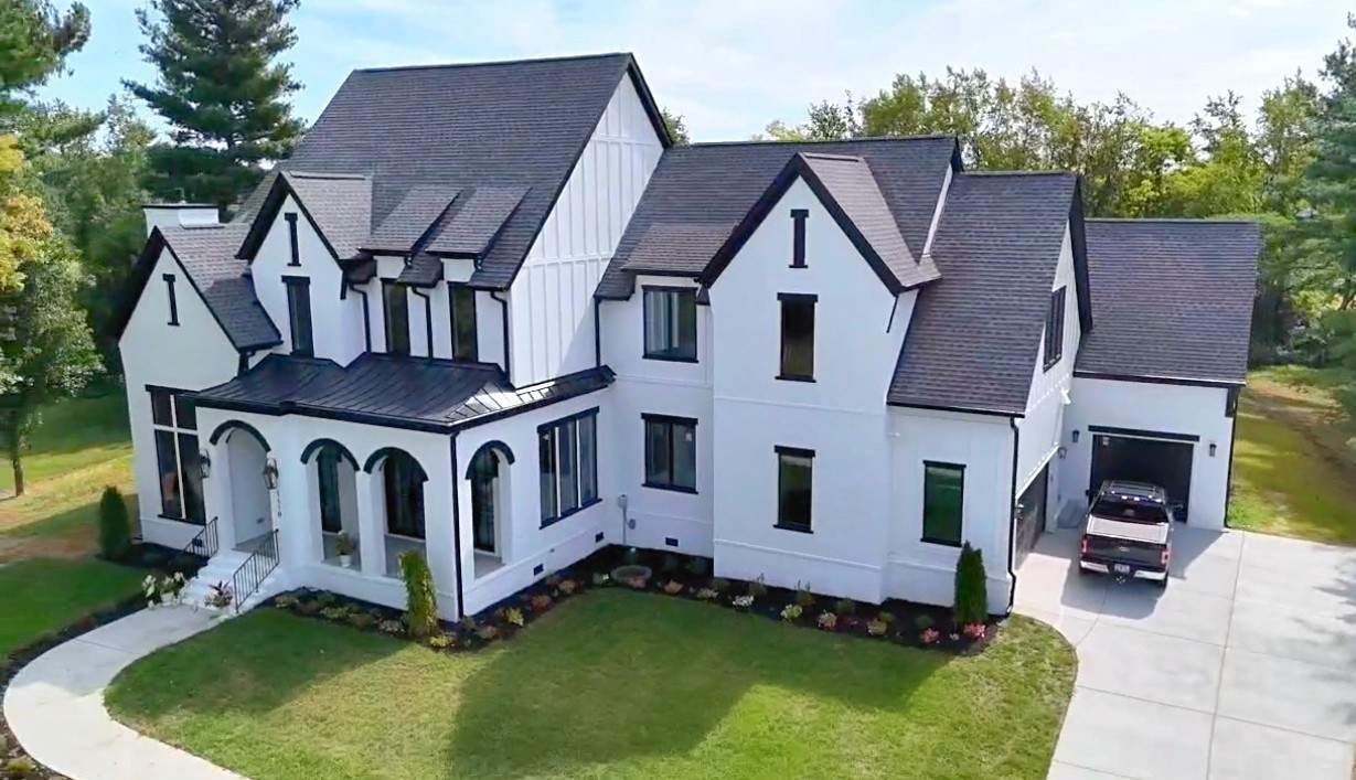 1110 Lipscomb Dr