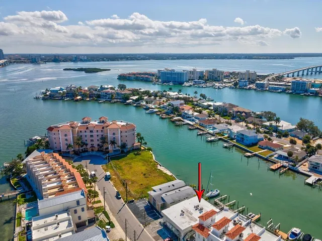 a view of a lake with houses