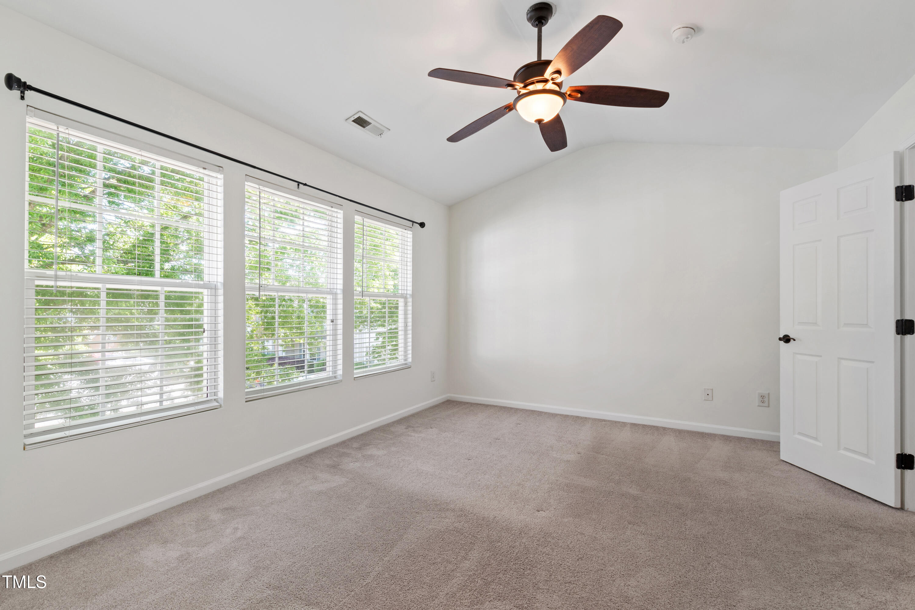 8510 Silhouette Place Raleigh, NC 27613 - Photo 22 of 36 Silhouette (20)
