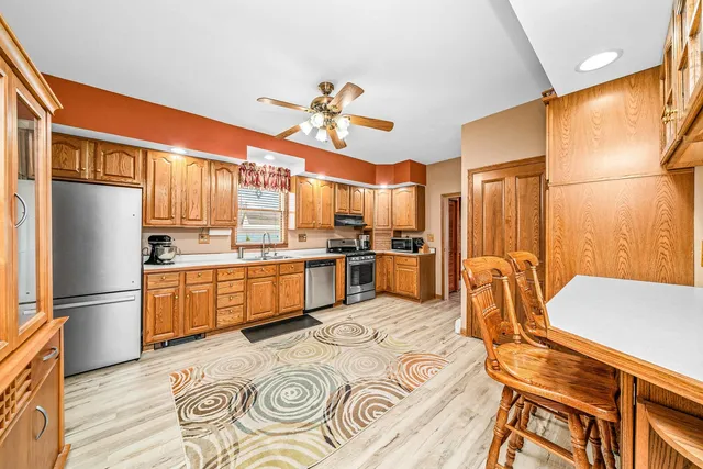 $255,000 | 2513 Woods Street, West Brooklyn, IL 61378