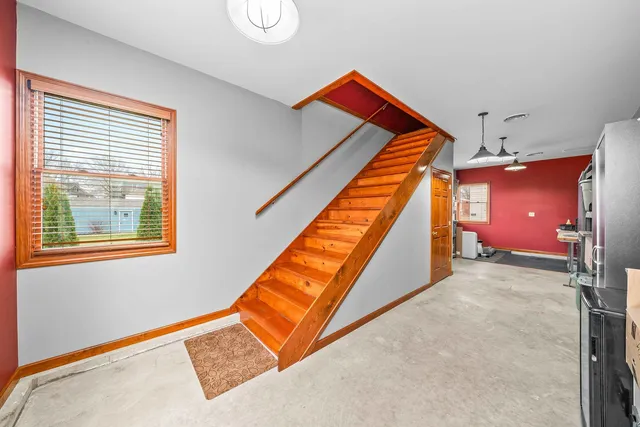 $255,000 | 2513 Woods Street, West Brooklyn, IL 61378