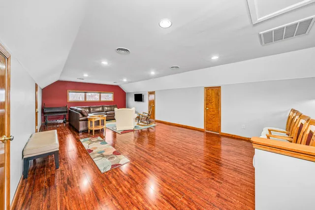 $255,000 | 2513 Woods Street, West Brooklyn, IL 61378