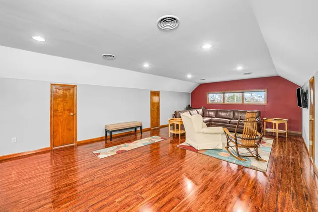 $255,000 | 2513 Woods Street, West Brooklyn, IL 61378