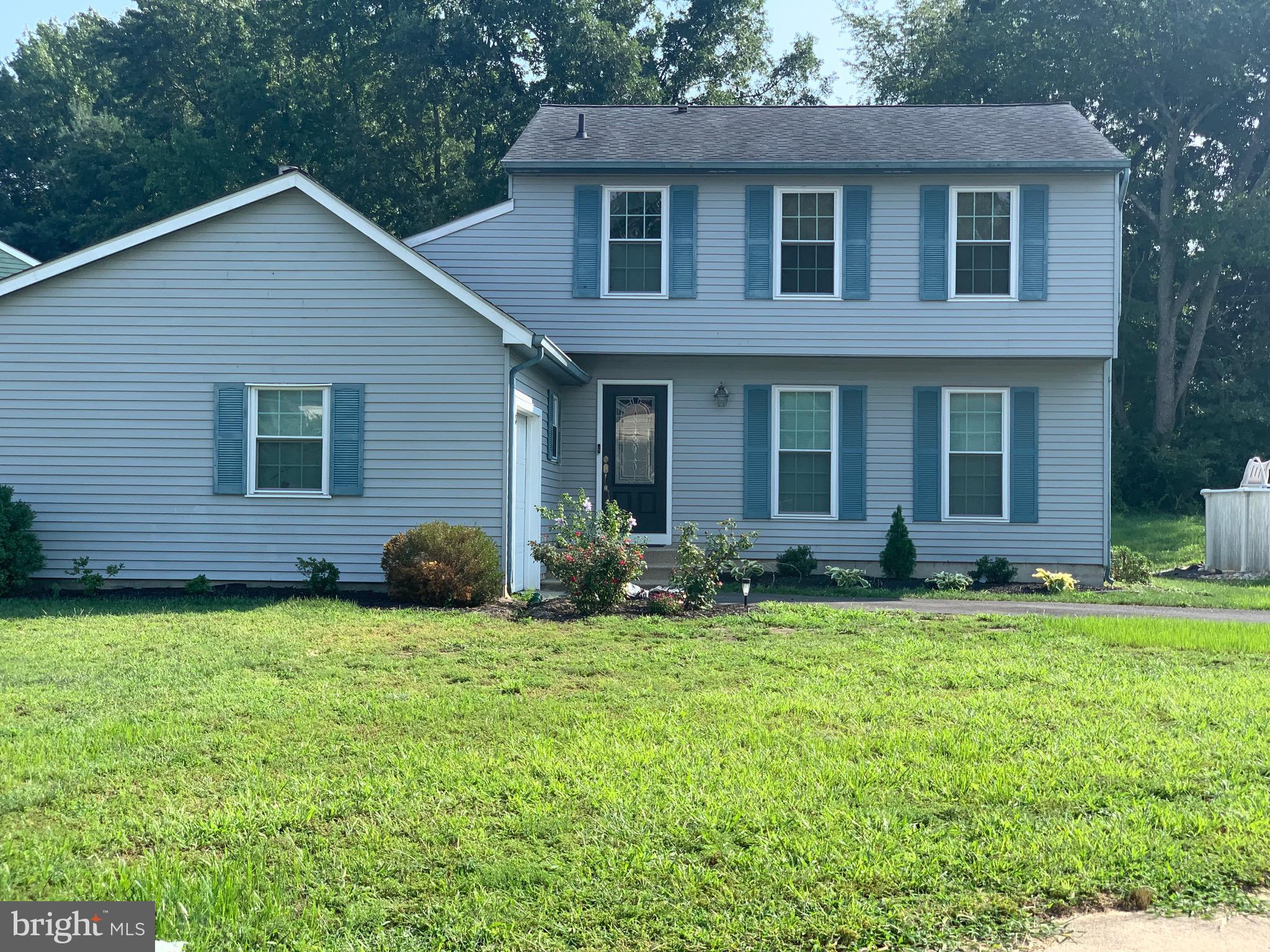 8 Hawthorne Road Sicklerville, NJ 08081 - Photo 8 of 9 Gallery Image 8