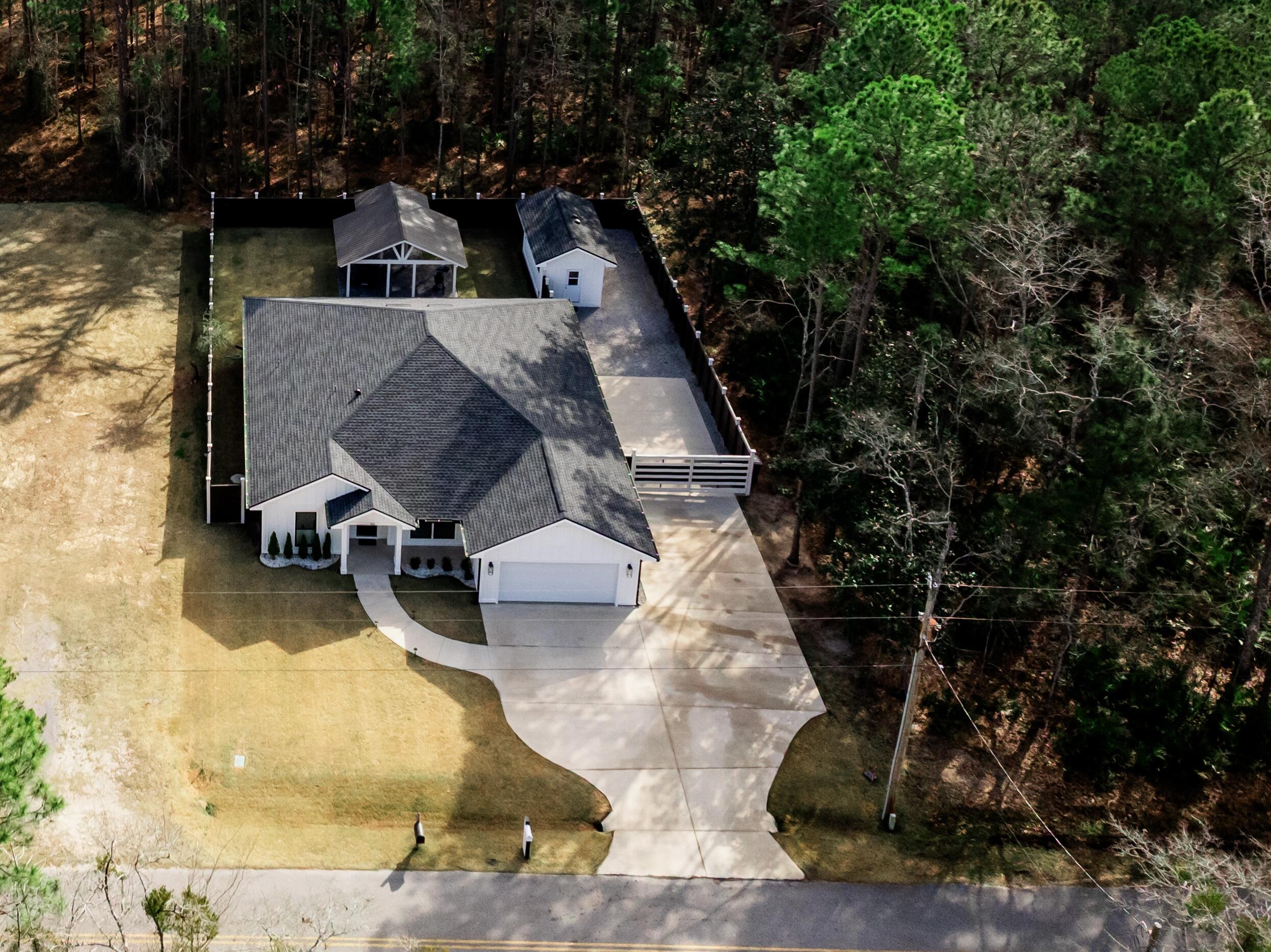 192 Bayou Circle Freeport, FL 32439 - Photo 44 of 45 DJI_0602