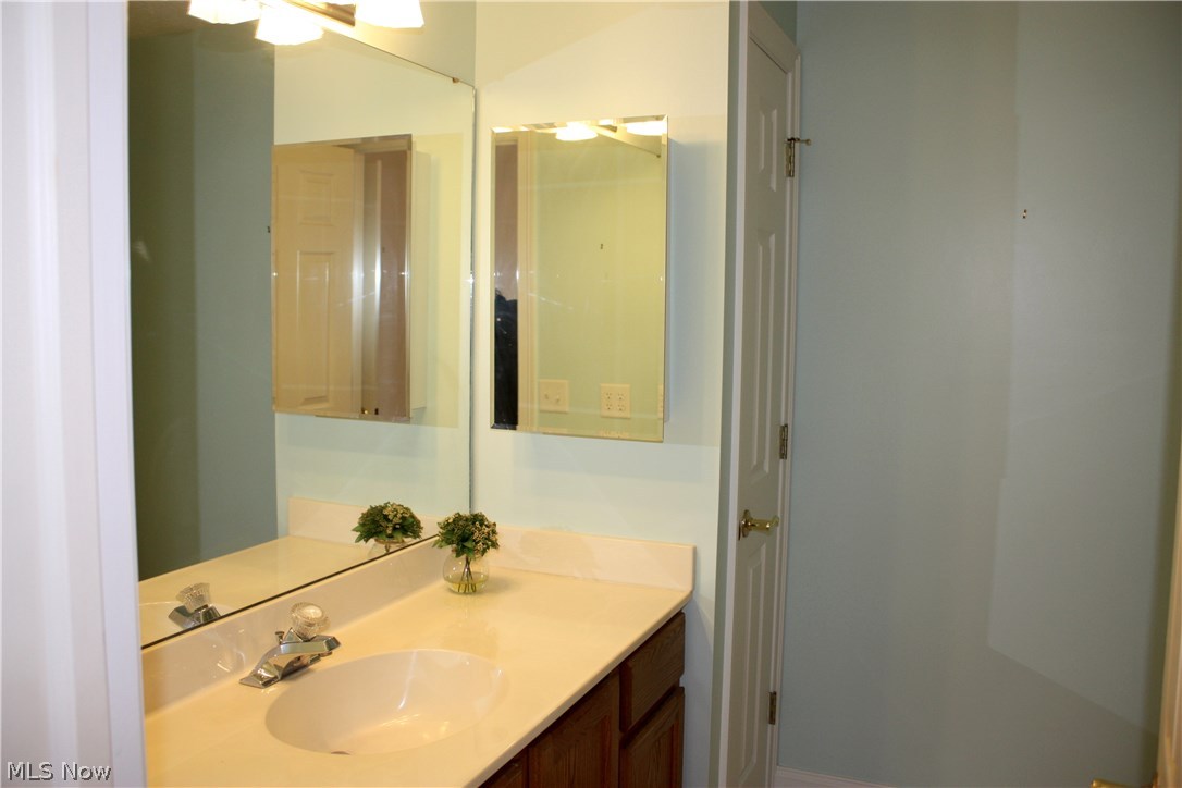 6000 Lake Road West, Unit C323 Ashtabula, OH 44004 - Photo 24 of 32 Gallery Image 24