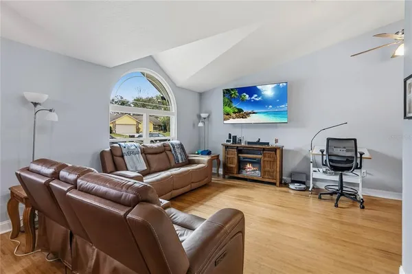 $374,900 | 1228 Beth Lane, St. Cloud, FL 34772