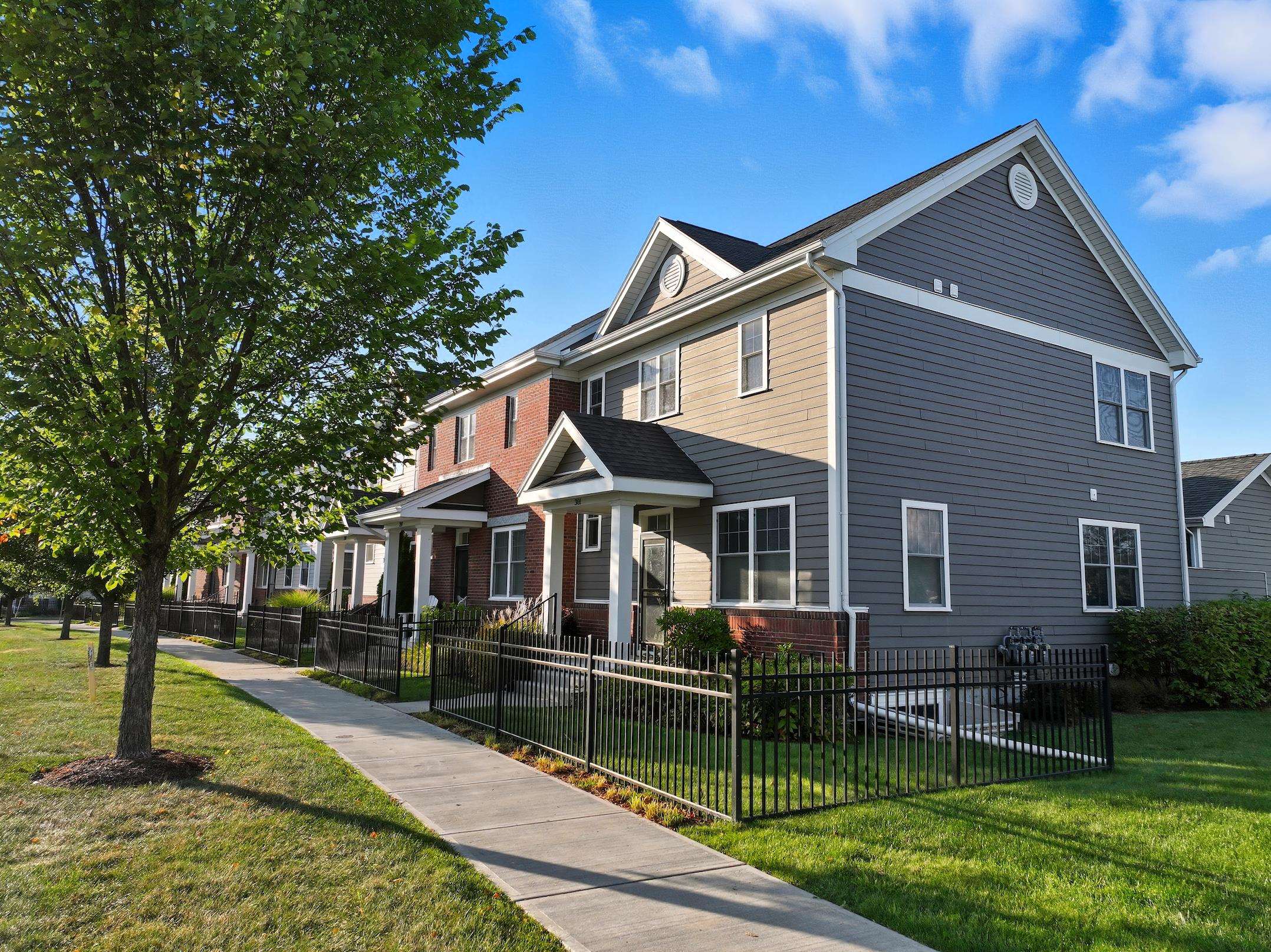 301 Zephyr Road Williston, VT 05495 - Photo 2 of 34