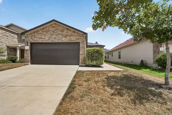 $1,795 | 7968 Broussard, San Antonio, TX 78253