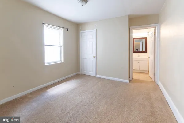 $3,600 | 928 South 18th Street, Philadelphia, PA 19146