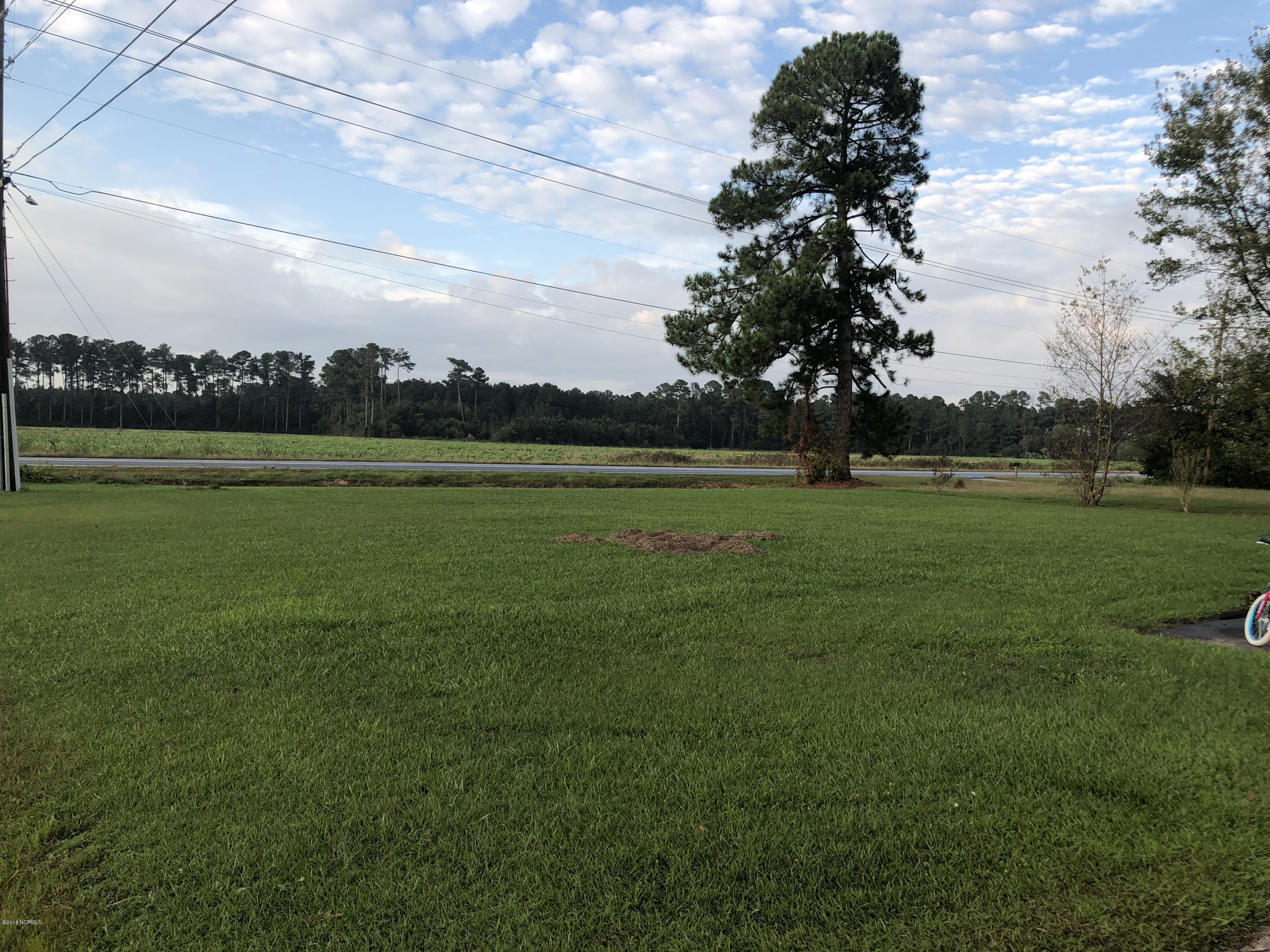 704 West Wards Bridge Road Warsaw, NC 28398 - Photo 5 of 15 IMG_1624