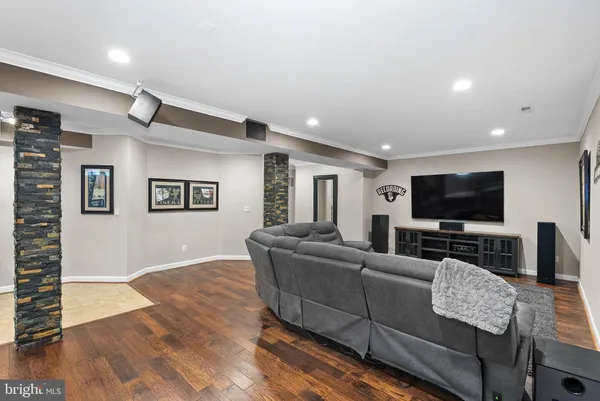 $1,599,900 | 42812 Heritage Oak Court, Broadlands, VA 20148