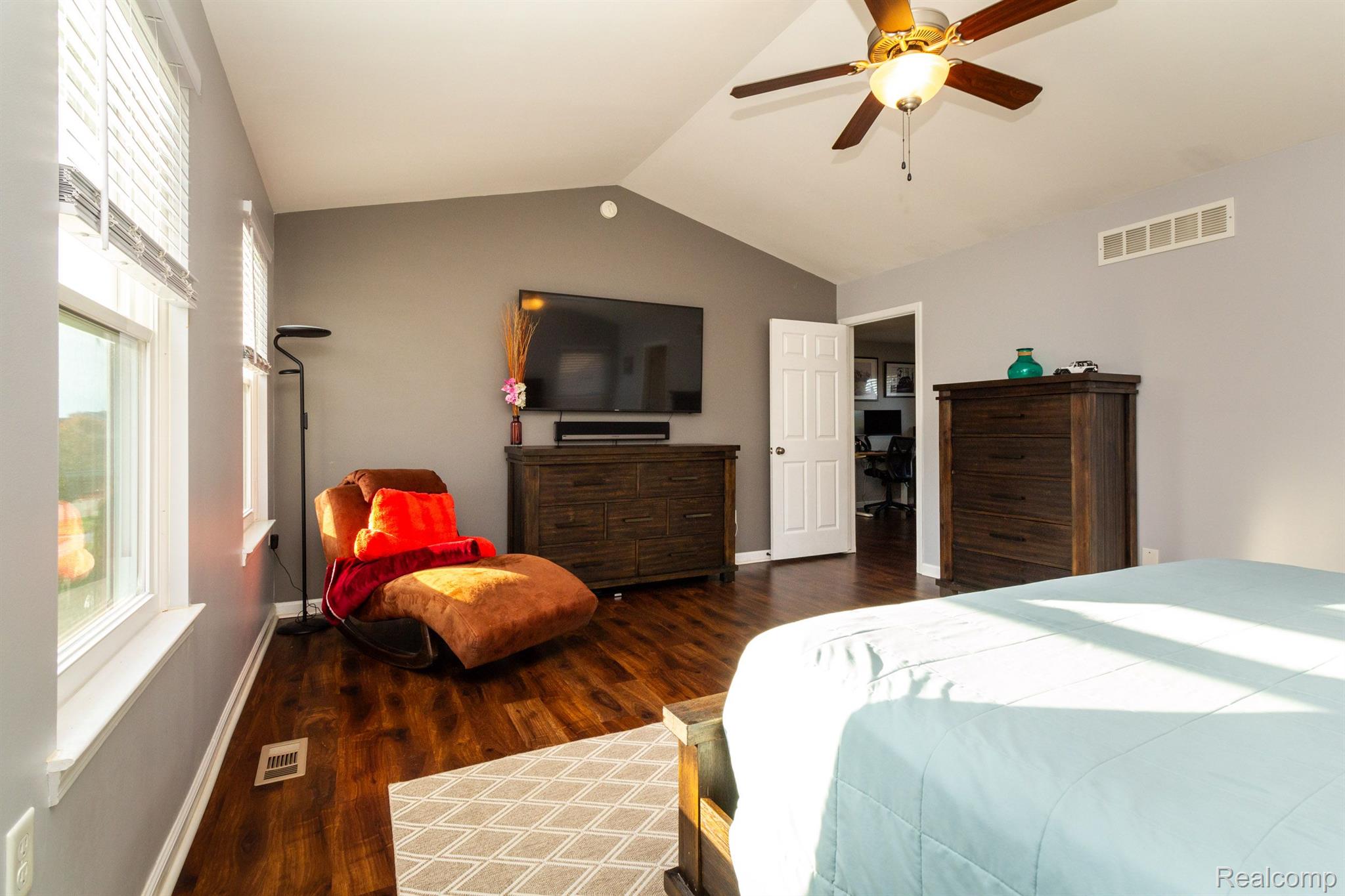 47787 Gloede Road Macomb, MI 48044 - Photo 26 of 50 Gallery Image 26