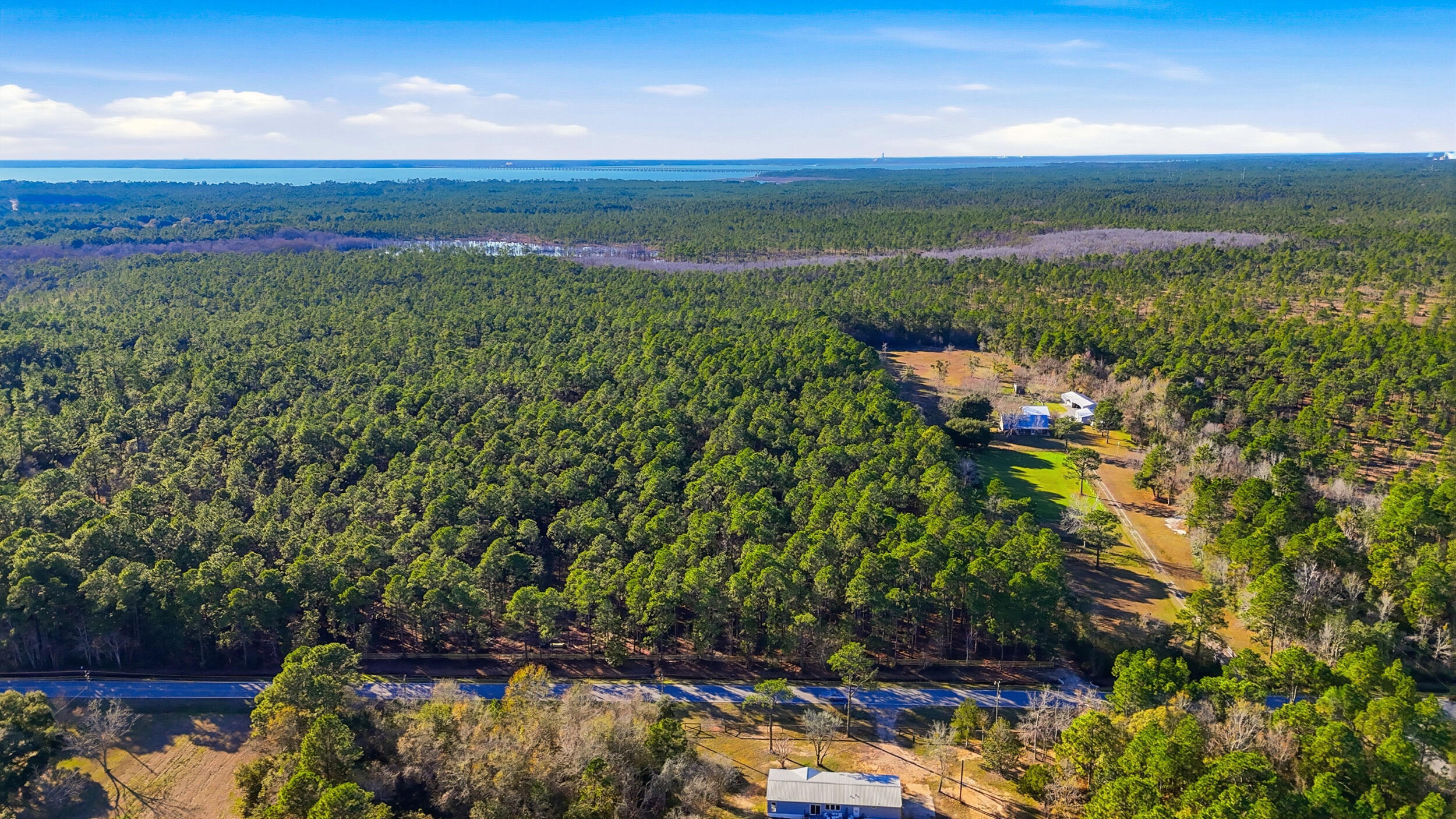 2173 Garcon Point Road Milton, FL 32583 - Photo 3 of 17