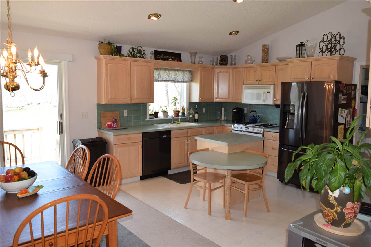 674 Halladay Road Middlebury, VT 05753 - Photo 8 of 17