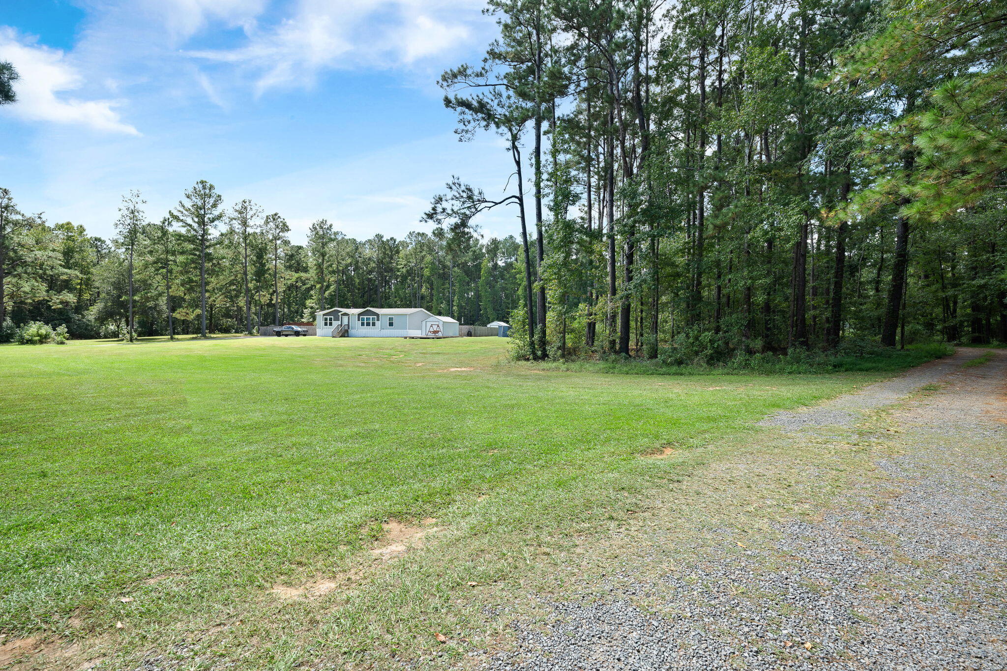 35-web-or-mls-Barclay Media Co_-24