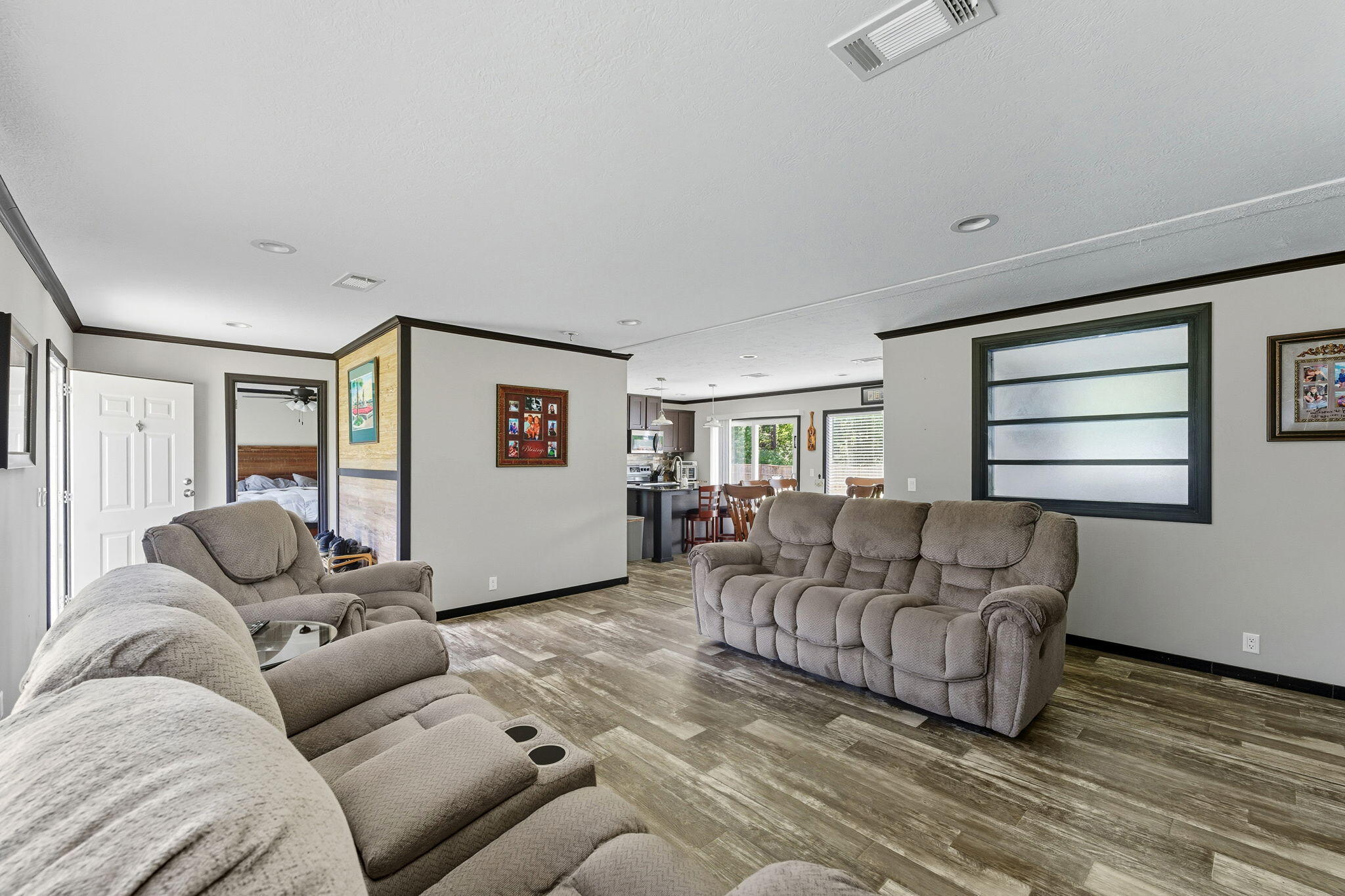 225 Connection Lane St. Stephen, SC 29479 - Photo 11 of 41 8-web-or-mls-Barclay Media Co_-27